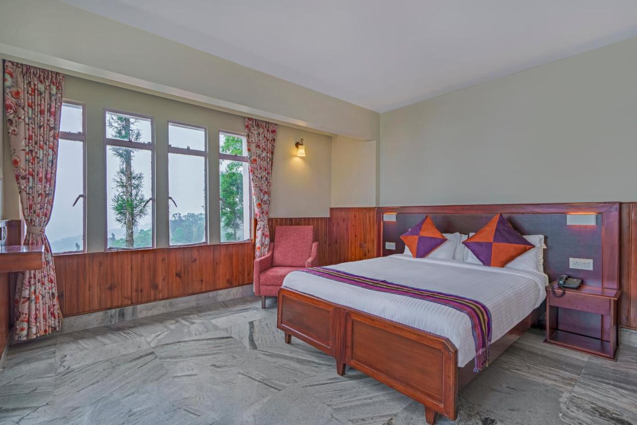 Sterling Park Kalimpong Hotel Екстериор снимка