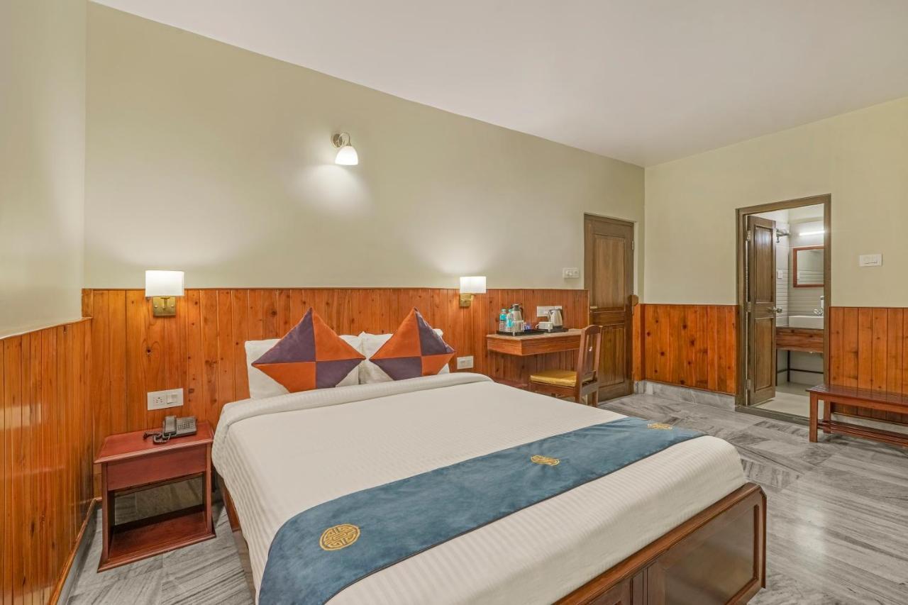 Sterling Park Kalimpong Hotel Екстериор снимка