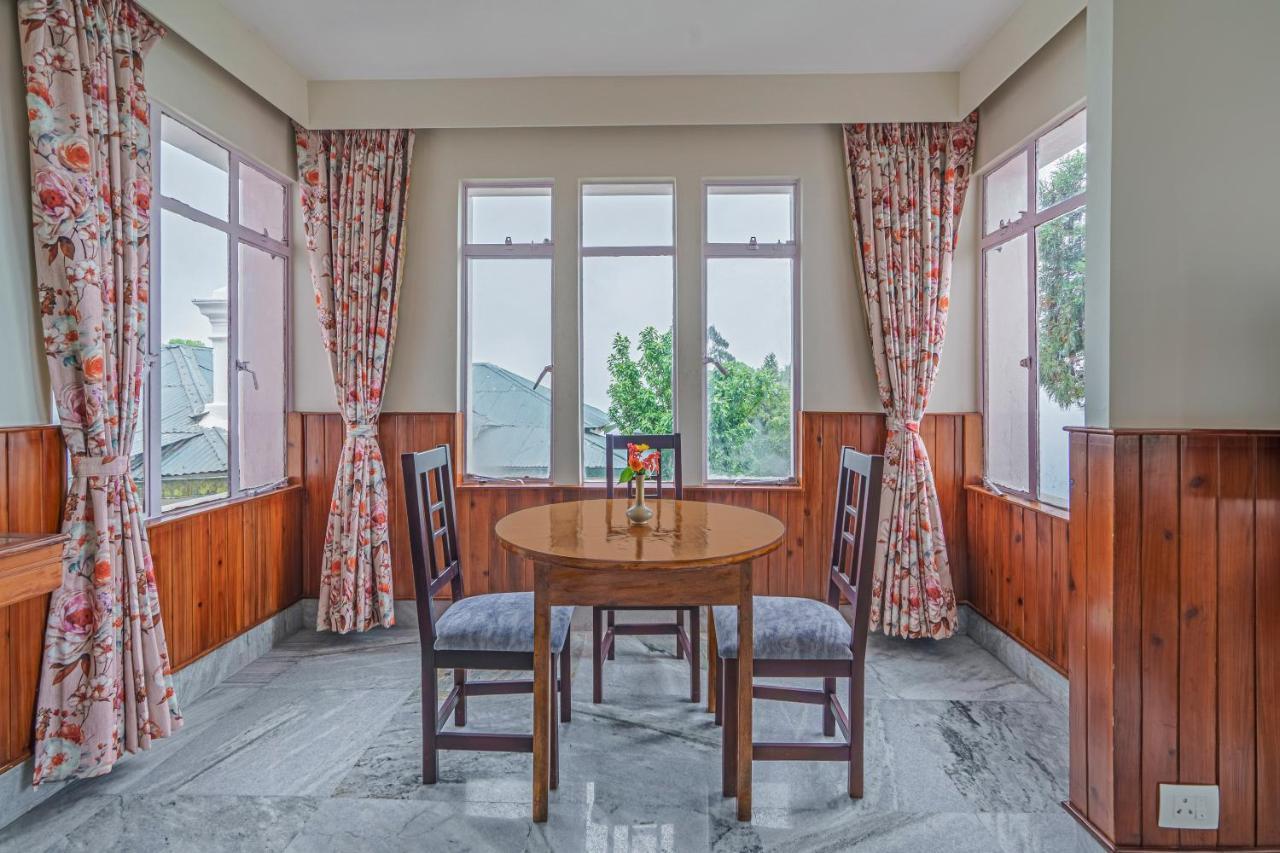Sterling Park Kalimpong Hotel Екстериор снимка